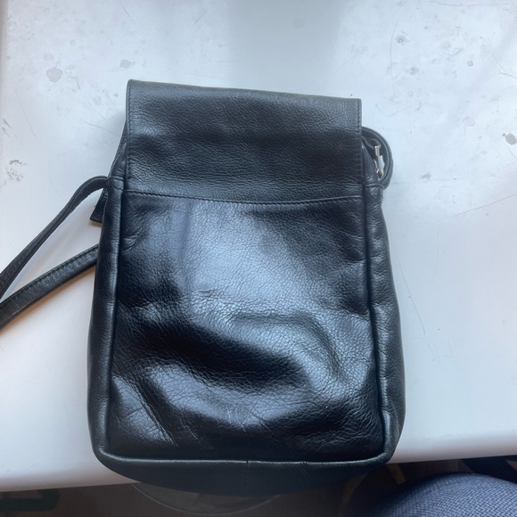 SVEN Black Leather Handbag - Picture 5 of 6